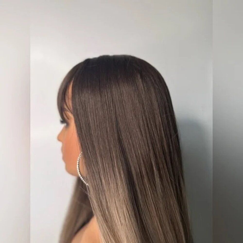 Light Ash Blonde Balayage Brown Roots long Hair Wig with Bangs 28 in Realistic - Picture 6 of 9